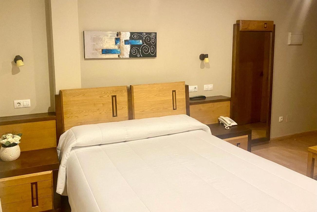 Hotel Spa Galatea Burela Eksteriør bilde