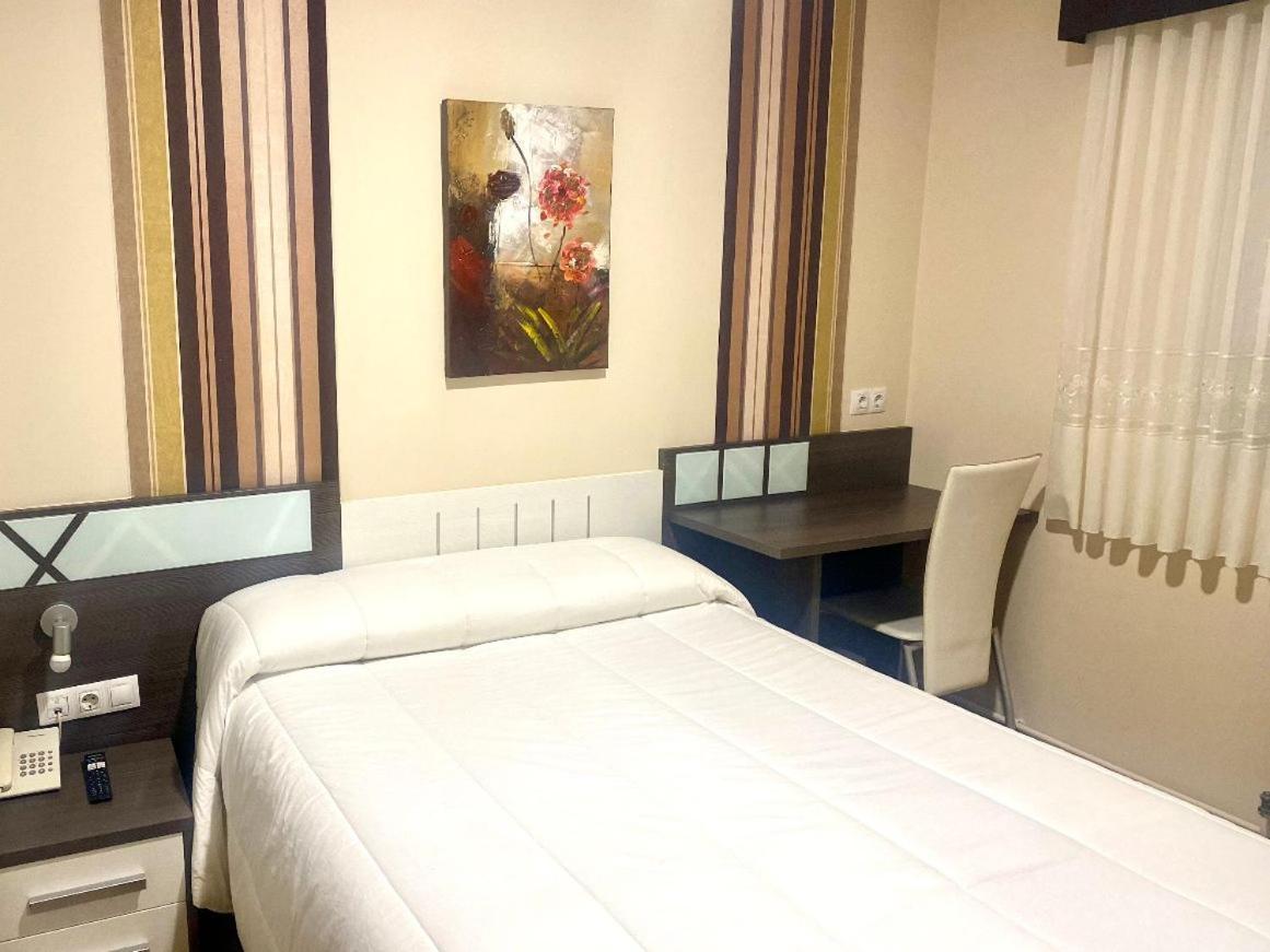 Hotel Spa Galatea Burela Eksteriør bilde